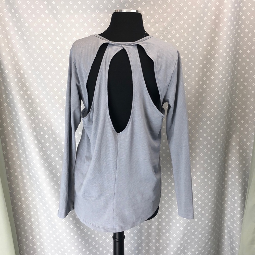 Under Armour Cut Out Shirt